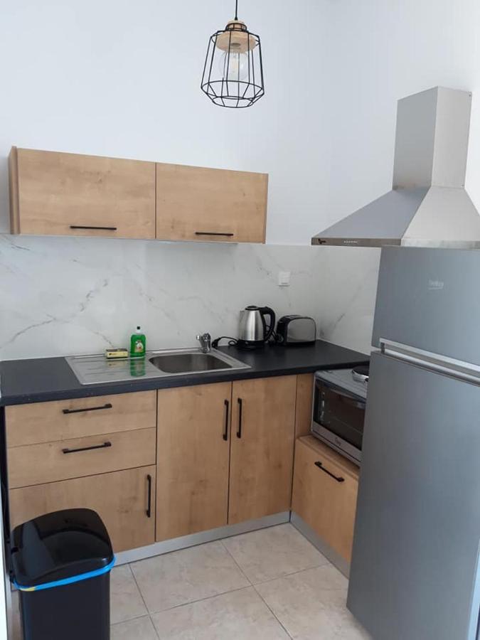 Retreat Apartments In Drosia - 2 Bedrooms Apartment Makris Gialos  Exterior photo